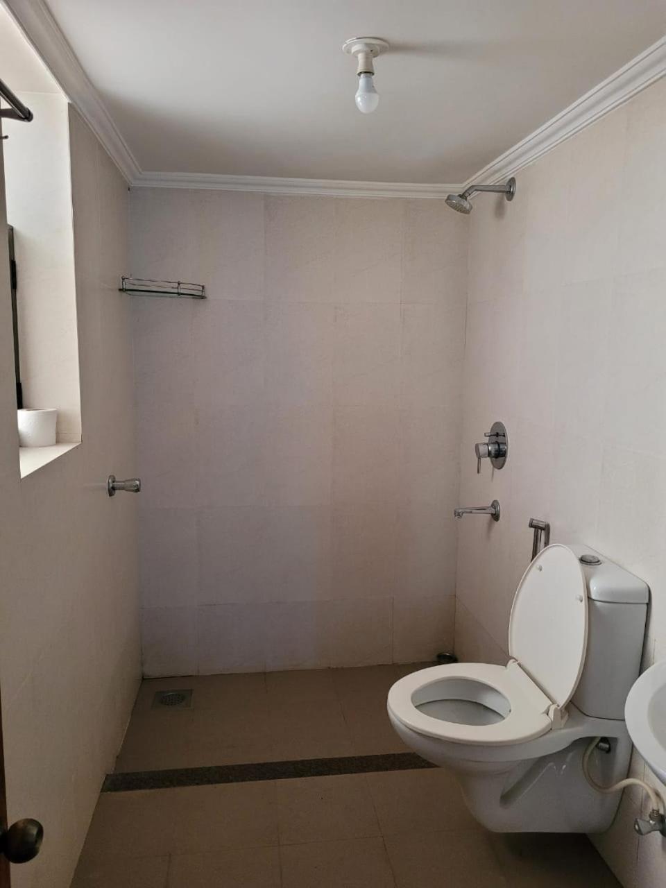 B&F Kensington Square Apartment Siolim Bagian luar foto